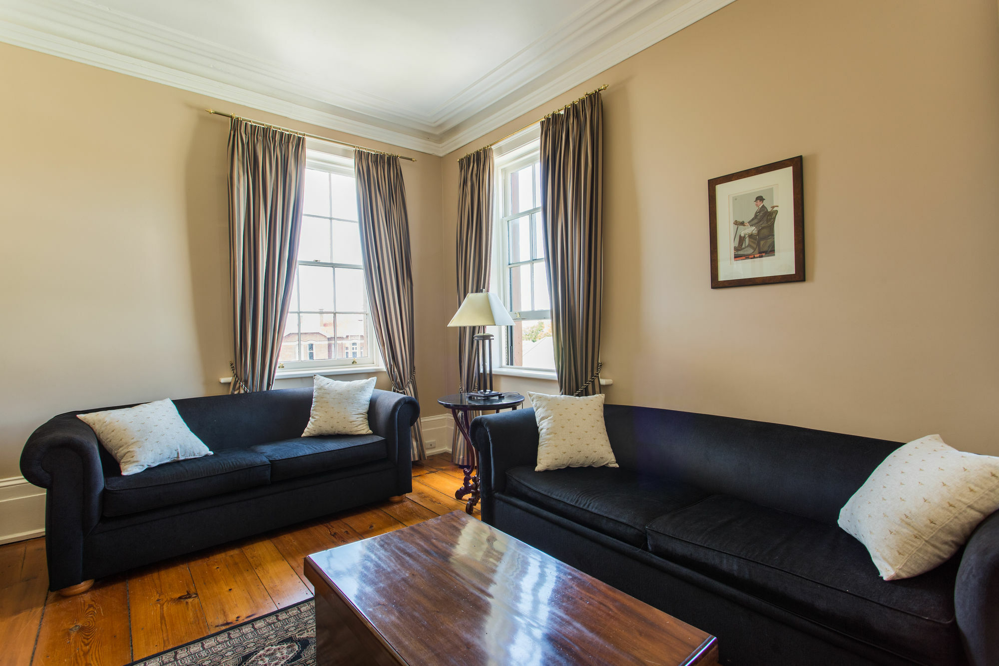 Aparthotel Grand Old Duke Hobart Esterno foto